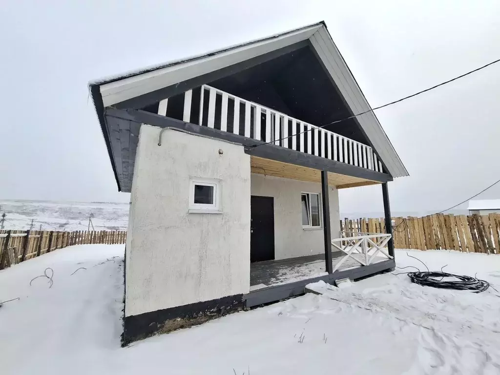 Дом в Иркутская область, Иркутский муниципальный округ, д. Столбова ... - Фото 1