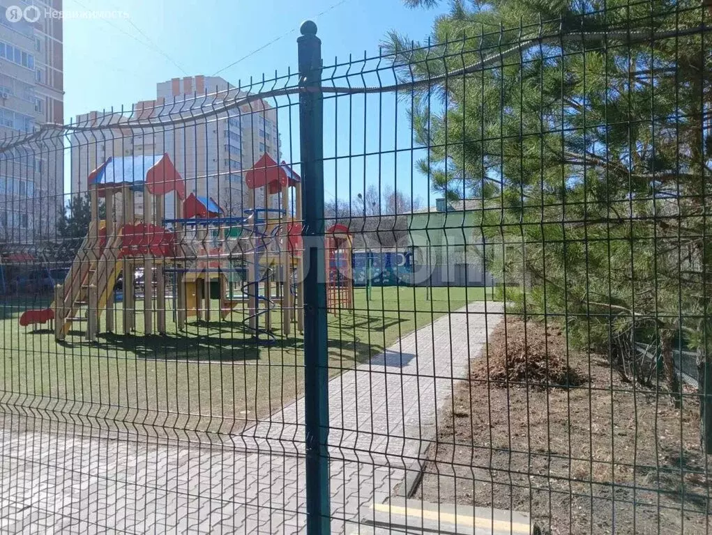 2-комнатная квартира: Благовещенск, улица Лазо, 55 (63.4 м) - Фото 1