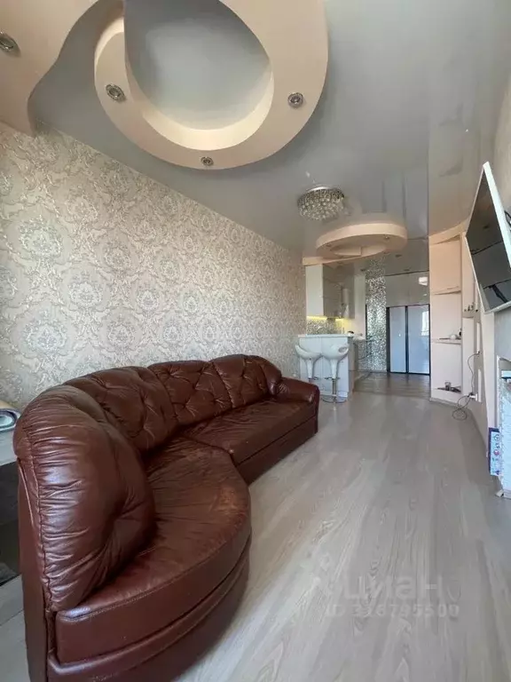 3-к кв. Новосибирская область, Новосибирск ул. Лескова, 27 (75.0 м) - Фото 0