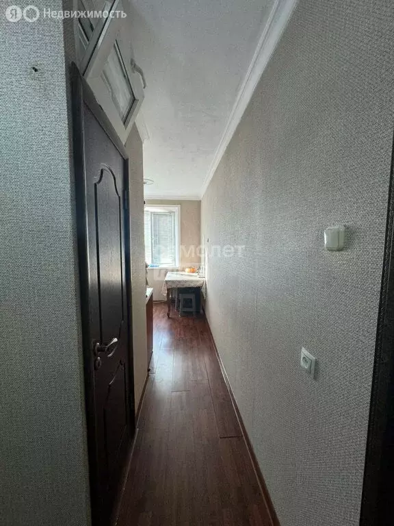 1-комнатная квартира: Кизилюрт, улица Гамзата Цадаса, 78А (35 м) - Фото 0