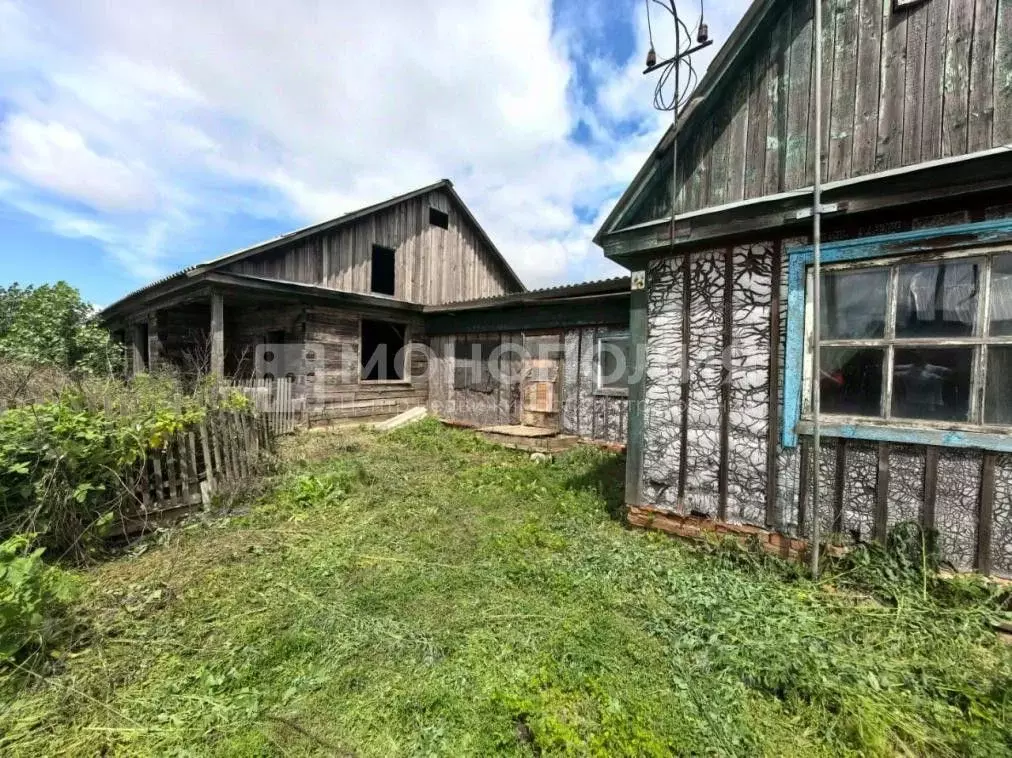Дом в Амурская область, Серышевский муниципальный округ, с. Бочкаревка ... - Фото 2