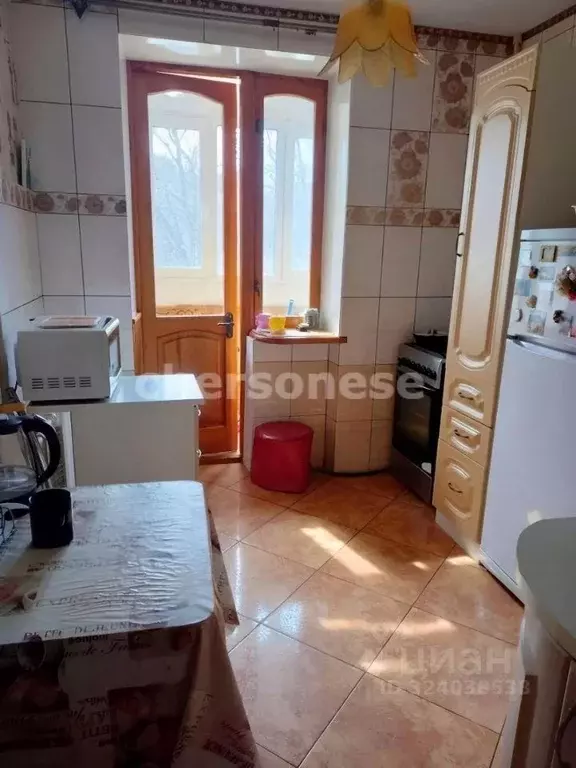 2-к кв. Севастополь ул. Каштановая, 3 (54.0 м) - Фото 2