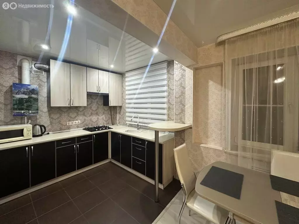 2-комнатная квартира: Псков, Стахановская улица, 18 (45.5 м) - Фото 1