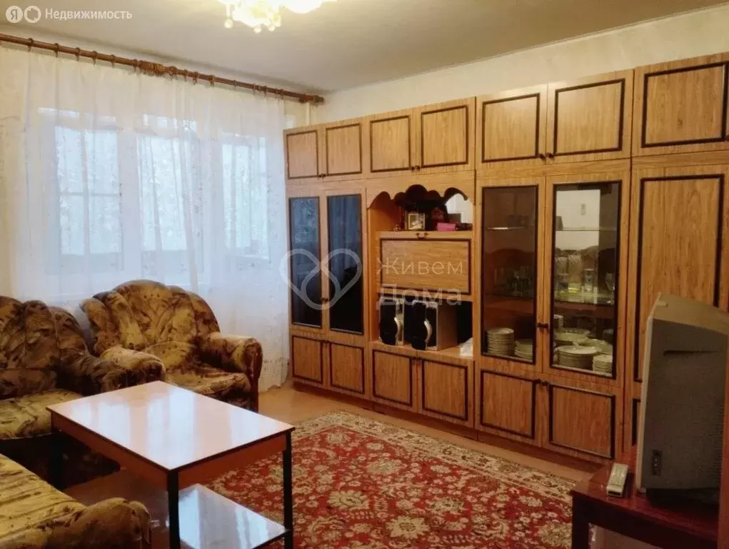 4-комнатная квартира: Волжский, Пионерская улица, 33 (57.6 м) - Фото 2