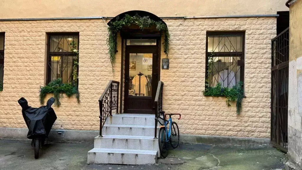 Помещение свободного назначения в Санкт-Петербург наб. Канала ... - Фото 0