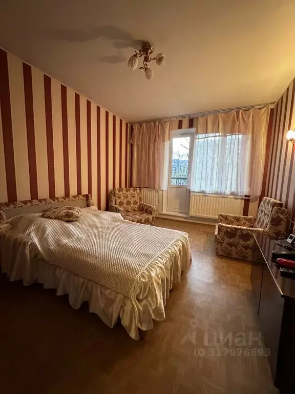 3-к кв. Санкт-Петербург ул. Шаврова, 15 (79.0 м) - Фото 0
