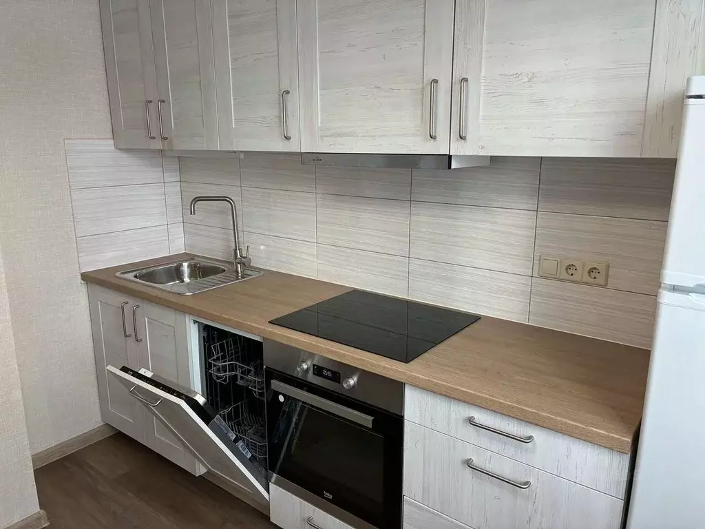 2-к кв. Москва ул. Наметкина, 1 (52.0 м) - Фото 1