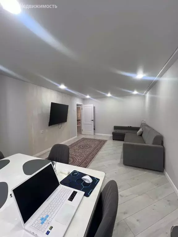 3-комнатная квартира: Дербент, улица Расулбекова, 17 (75 м) - Фото 2