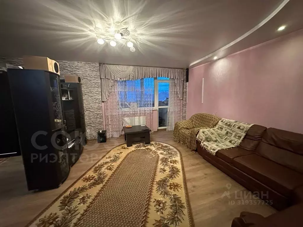 3-к кв. Волгоградская область, Волгоград ул. 51-й Гвардейской Дивизии, ... - Фото 0