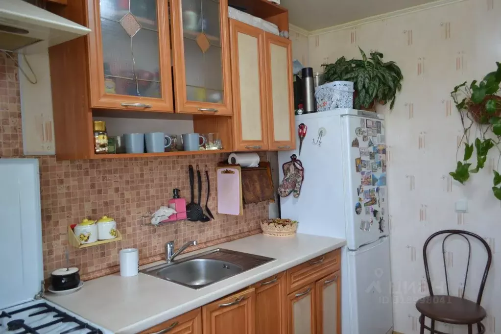 2-к кв. Омская область, Омск ул. Дианова, 26 (50.0 м) - Фото 1