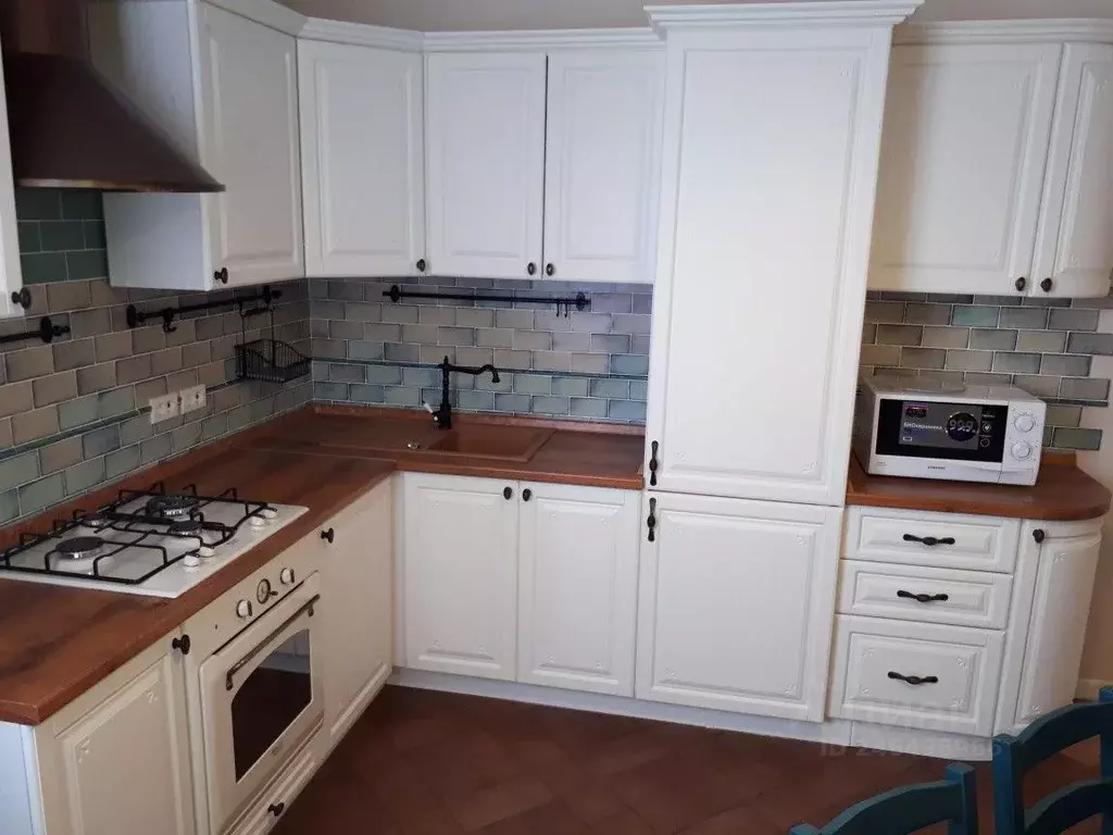 1-к кв. Ярославская область, Рыбинск ул. Луначарского, 2А (45.0 м) - Фото 1