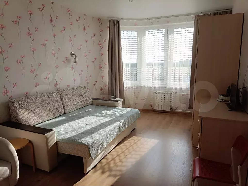 1-к. квартира, 42 м, 9/17 эт. - Фото 1