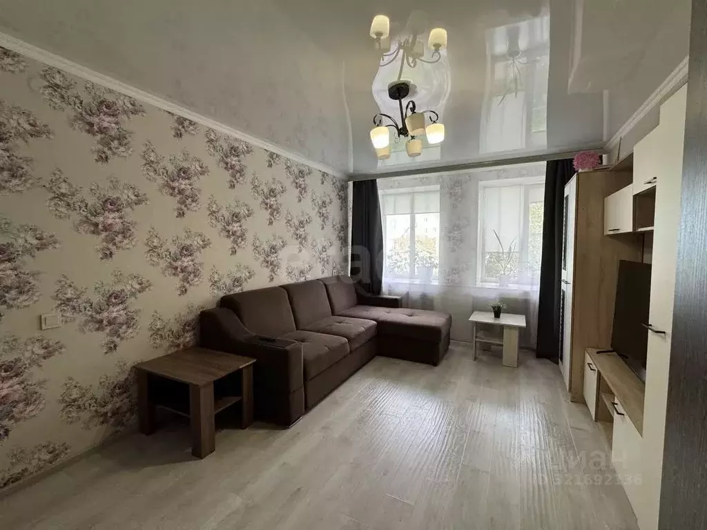 2-к кв. Курганская область, Шадринск ул. Гагарина, 41 (48.2 м) - Фото 0