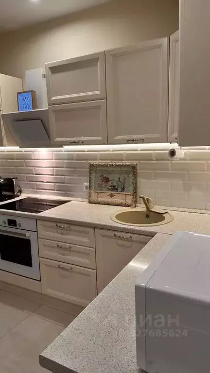 1-к кв. Москва пос. Коммунарка, ул. Липовый Парк, 10к4 (44.0 м) - Фото 1