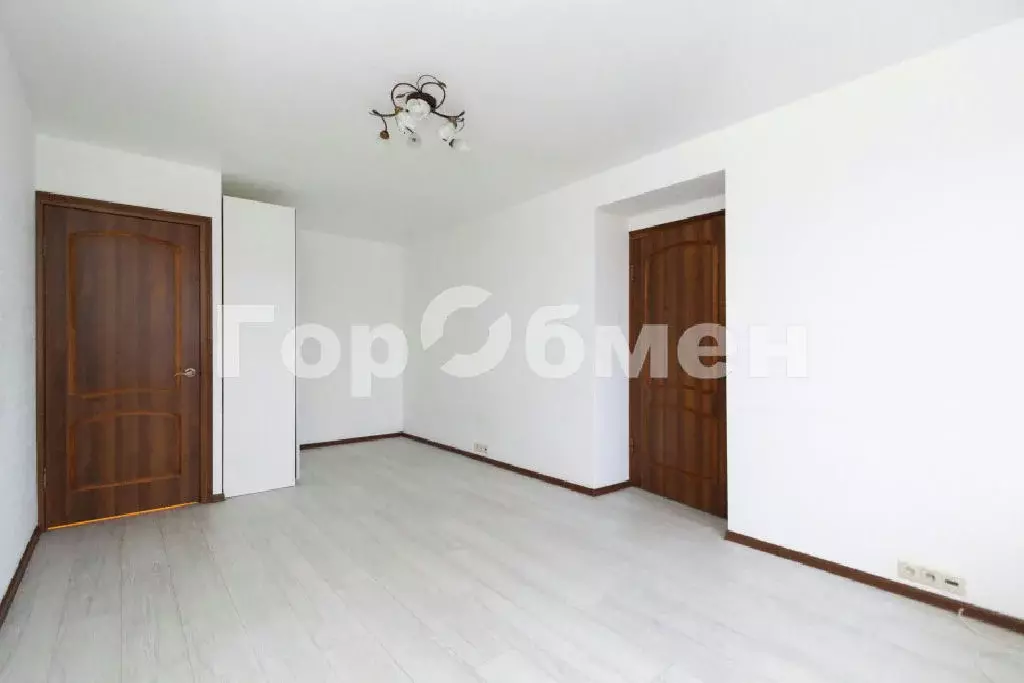 Продается 2-комнатная квартира - Фото 2