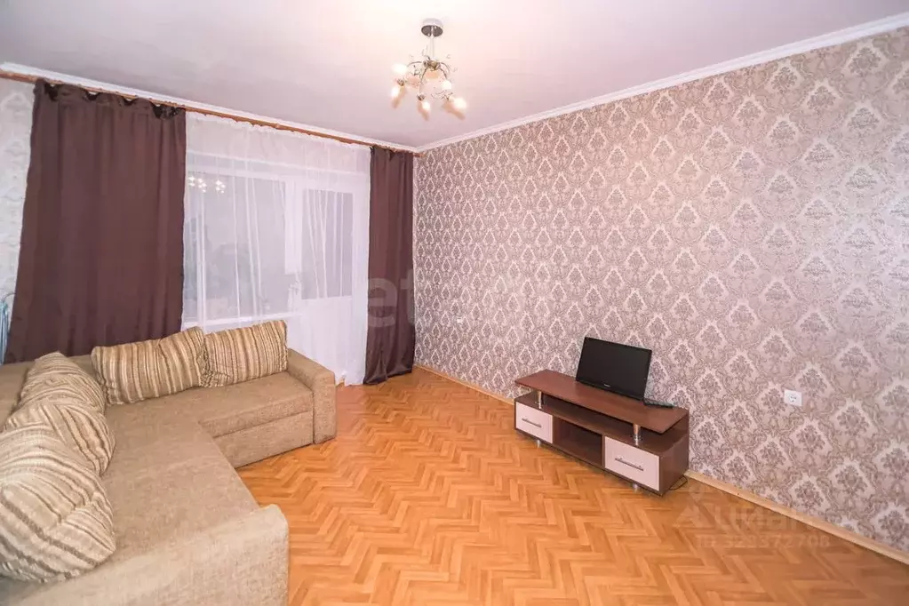 2-к кв. Ханты-Мансийский АО, Сургут просп. Ленина, 59 (60.0 м) - Фото 2