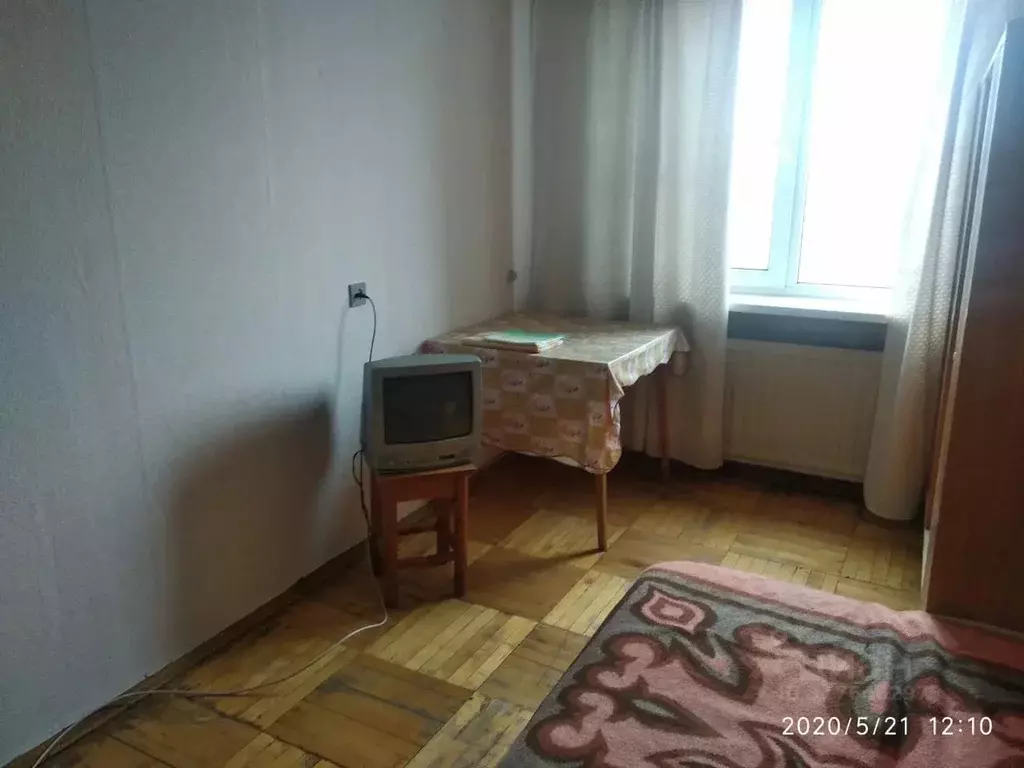Комната Санкт-Петербург просп. Маршала Жукова, 47 (10.0 м) - Фото 1