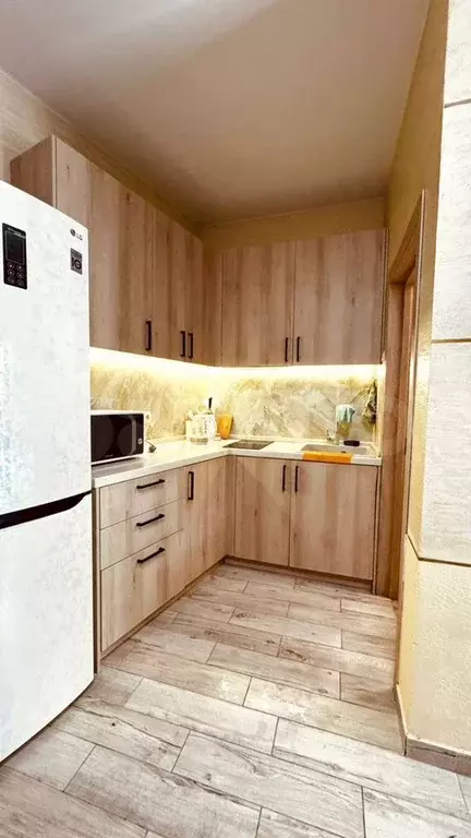 3-к. квартира, 64 м, 1/2 эт. - Фото 0