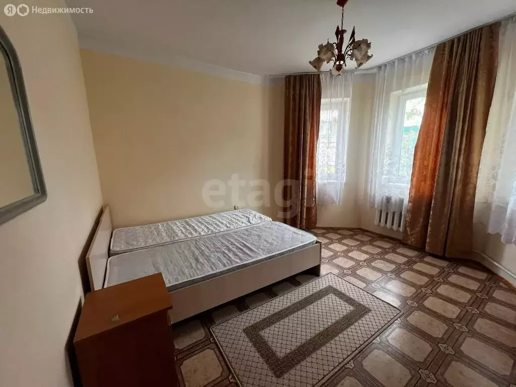 2-комнатная квартира: Анапа, Красноармейская улица, 44Б (68.4 м) - Фото 1