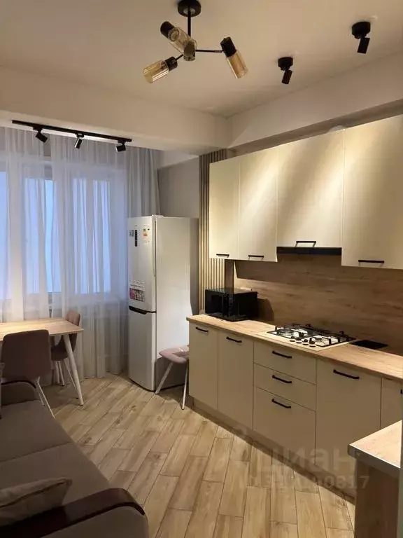 1-к кв. Дагестан, Каспийск ул. Зейнудина Батманова, 22Б (40.0 м) - Фото 0