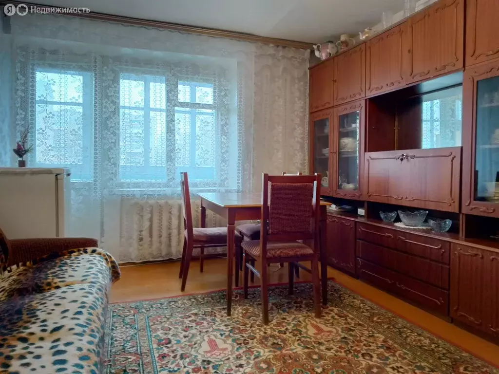 3-комнатная квартира: Киров, улица Крупской, 5 (63.8 м) - Фото 1