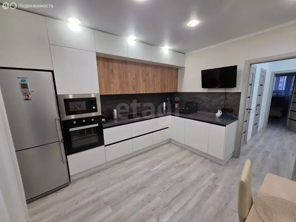 2-комнатная квартира: Липецк, улица И.В. Свиридова, 20к3 (76.2 м) - Фото 2