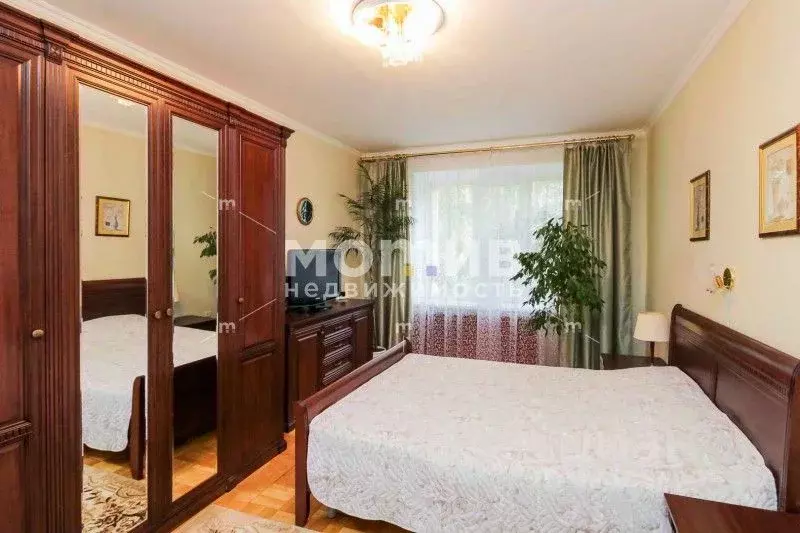 3-к кв. Тюменская область, Тюмень ул. Салтыкова-Щедрина, 34 (78.1 м) - Фото 1