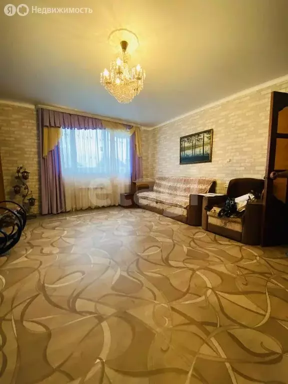 Дом в Чебаркуль, улица Осипенко (158.8 м) - Фото 2