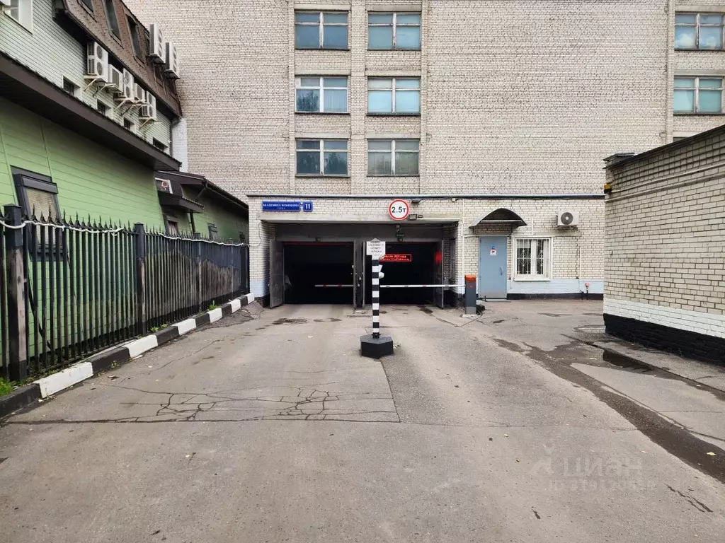Гараж в Москва ул. Академика Ильюшина, 11С2 (14 м) - Фото 0