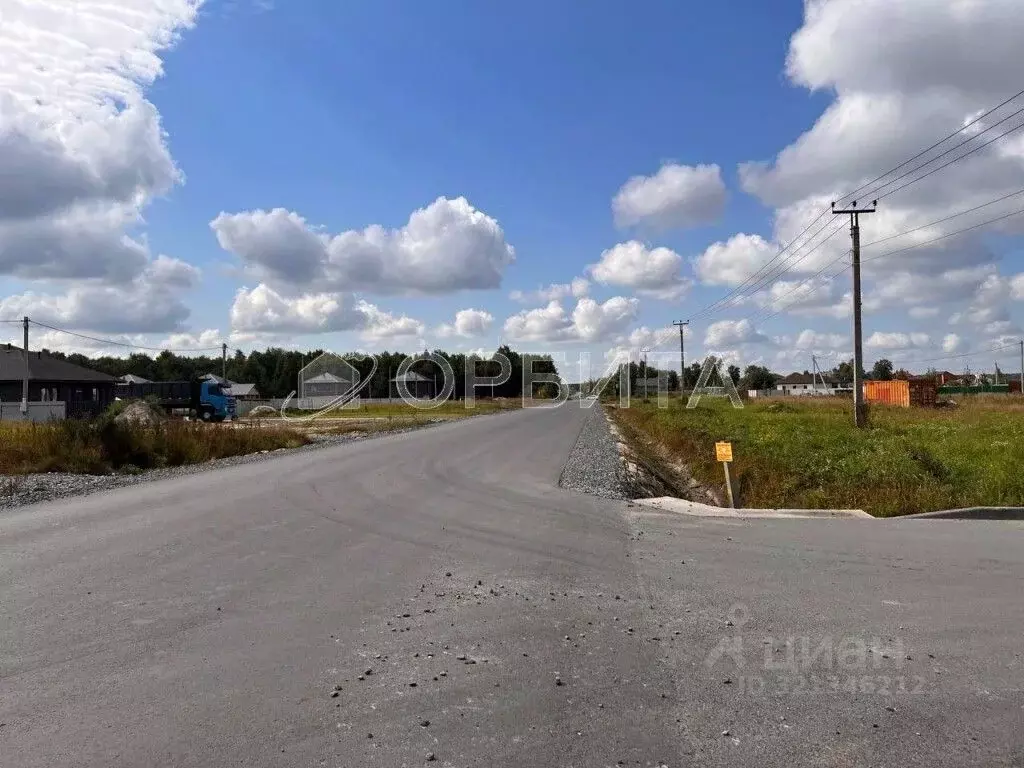 Участок в Тюменская область, Тюменский муниципальный округ, д. ... - Фото 2