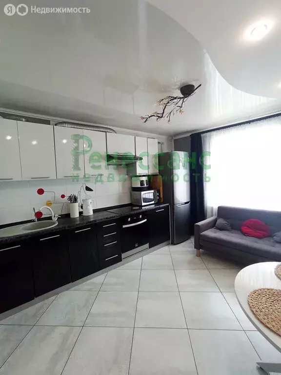 2-комнатная квартира: Брянск, улица Крахмалёва, 35 (65 м) - Фото 1