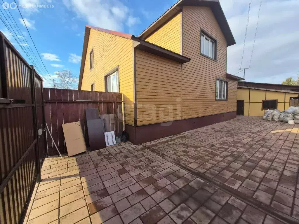 Дом в посёлок Солонцы, Центральная улица (150 м) - Фото 2