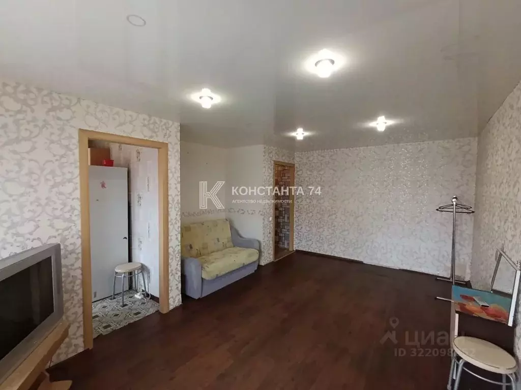 2-к кв. Челябинская область, Челябинск ул. Калмыкова, 10 (44.0 м) - Фото 2