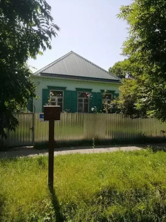Дом в Краснодарский край, Апшеронск Пролетарская ул., 68 (61 м) - Фото 1