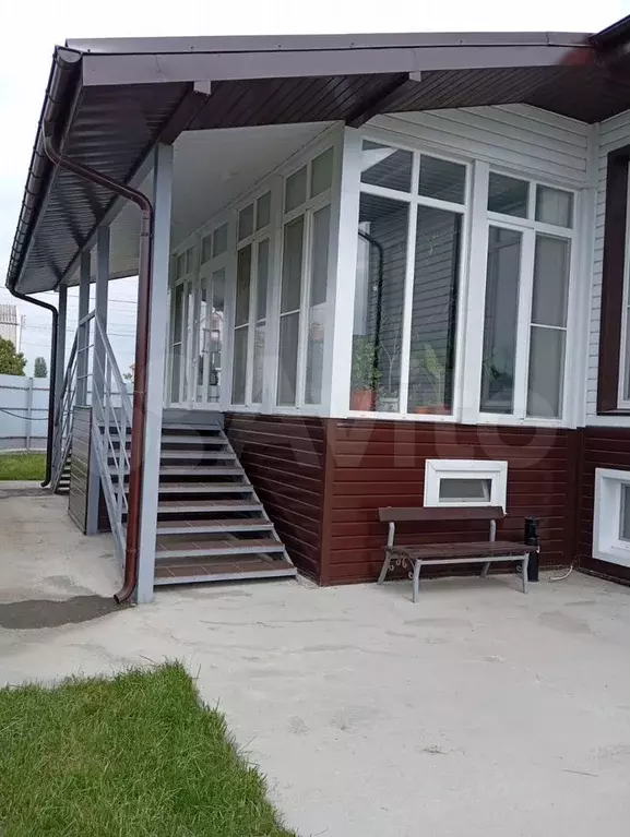 Дом 349 м на участке 10 сот. - Фото 0