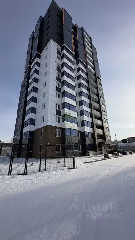 3-к кв. Бурятия, Улан-Удэ ул. Жердева, 92А (71.6 м) - Фото 0