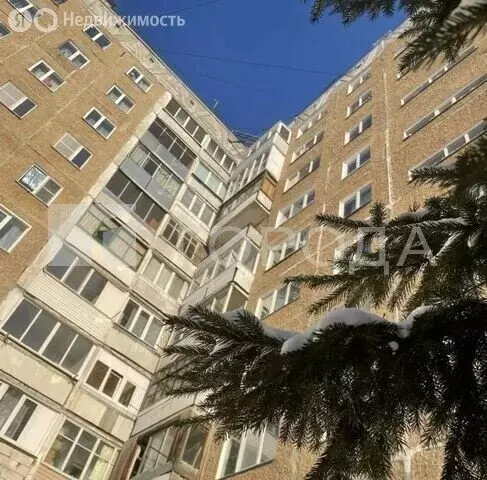 3-комнатная квартира: Барнаул, улица Шумакова, 32/39 (61 м) - Фото 1