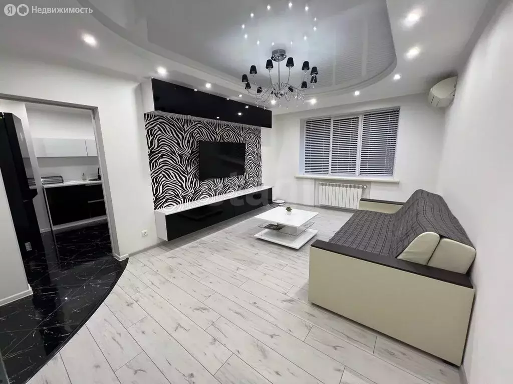 3-комнатная квартира: Энгельс, улица Шурова Гора, 7/8 (80 м) - Фото 0