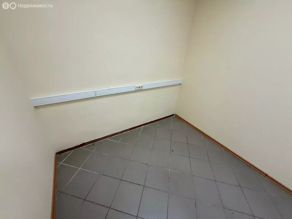 Офис (12 м) - Фото 1