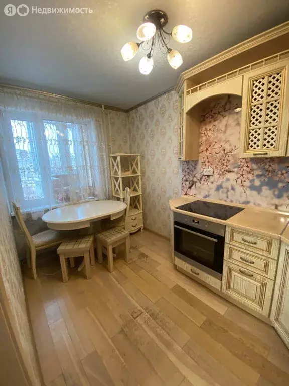 4-комнатная квартира: Екатеринбург, улица Крестинского, 27 (78 м) - Фото 0