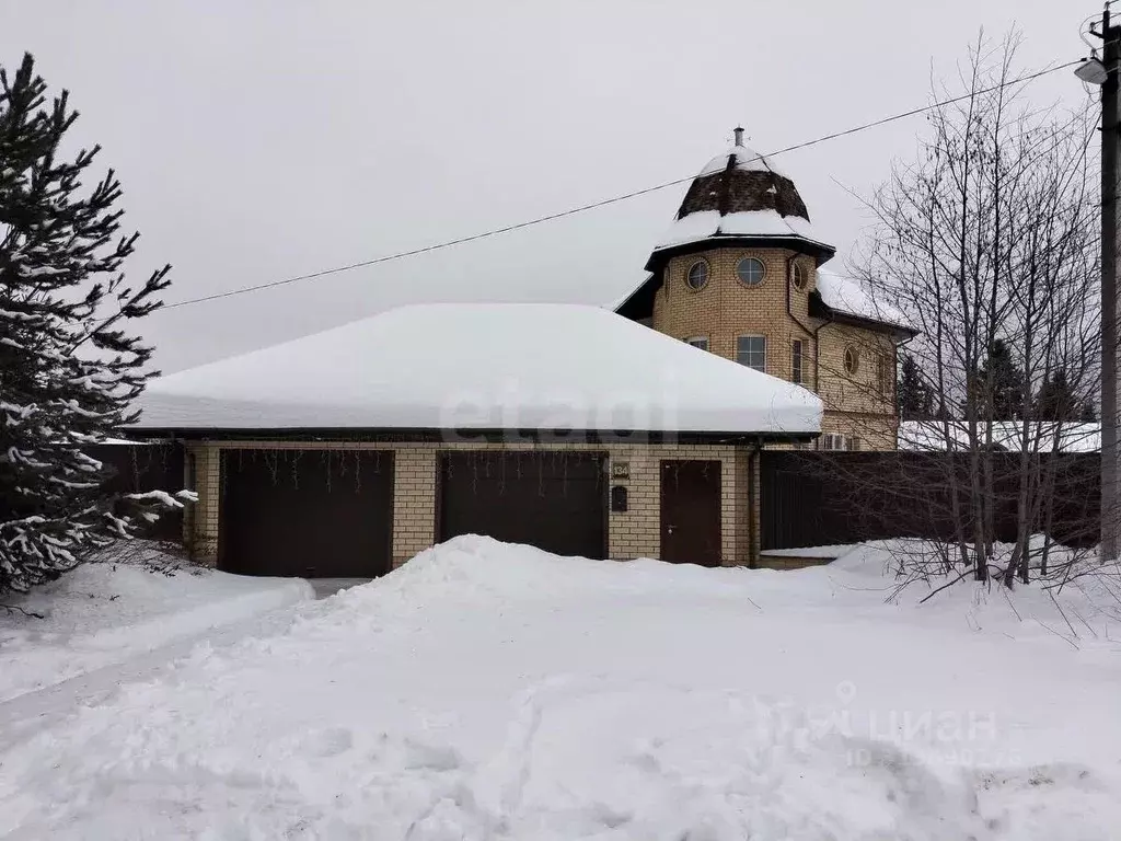 Дом в Коми, Сыктывкар Тентюково мкр, ул. Нагорная, 134 (260 м) - Фото 0