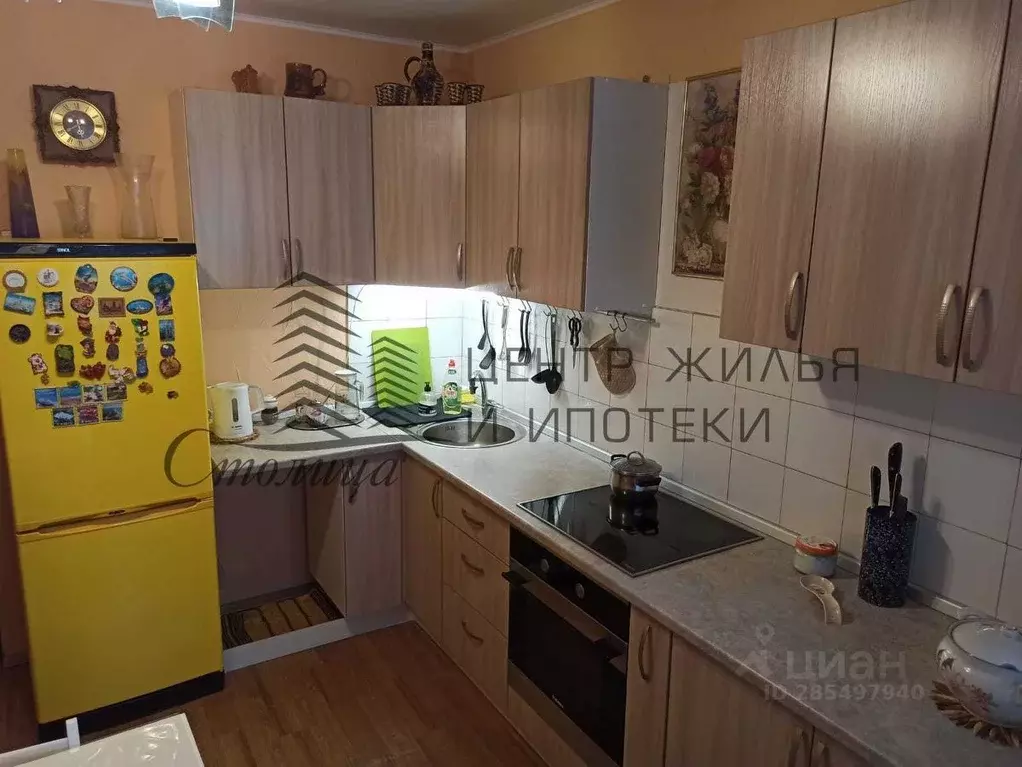 3-к кв. Белгородская область, Старый Оскол Дубрава мкр, 1 кв-л, 3 ... - Фото 0