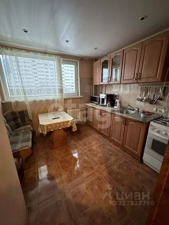 3-к кв. Ямало-Ненецкий АО, Новый Уренгой Ленинградский просп., 7 (64.6 ... - Фото 1