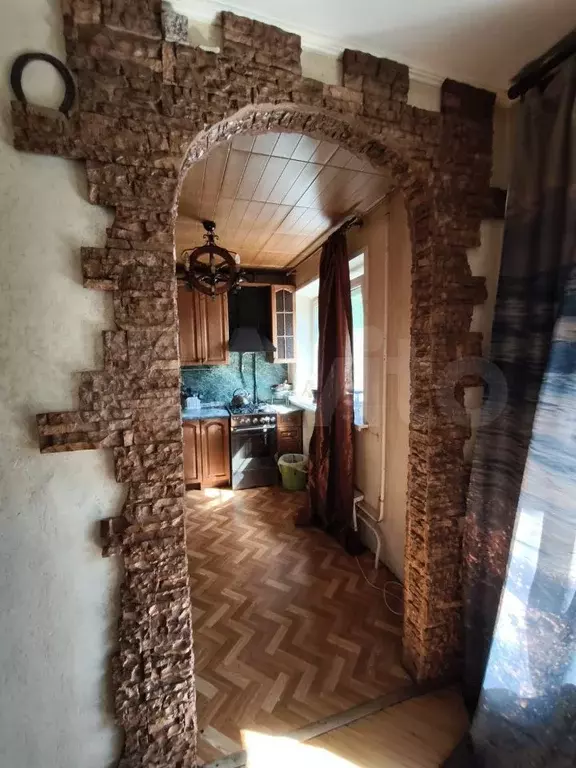 3-к. квартира, 60 м, 6/9 эт. - Фото 1