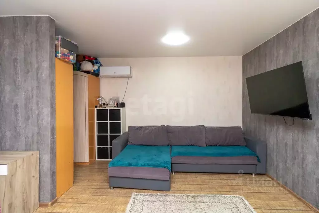 Студия Тюменская область, Тюмень ул. Тимофея Чаркова, 83 (32.3 м) - Фото 1