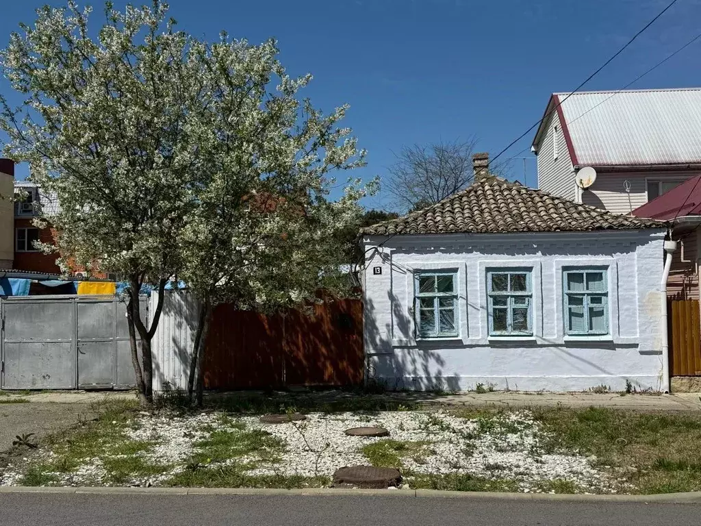 Дом в Краснодарский край, Анапа Терская ул. (70 м) - Фото 0