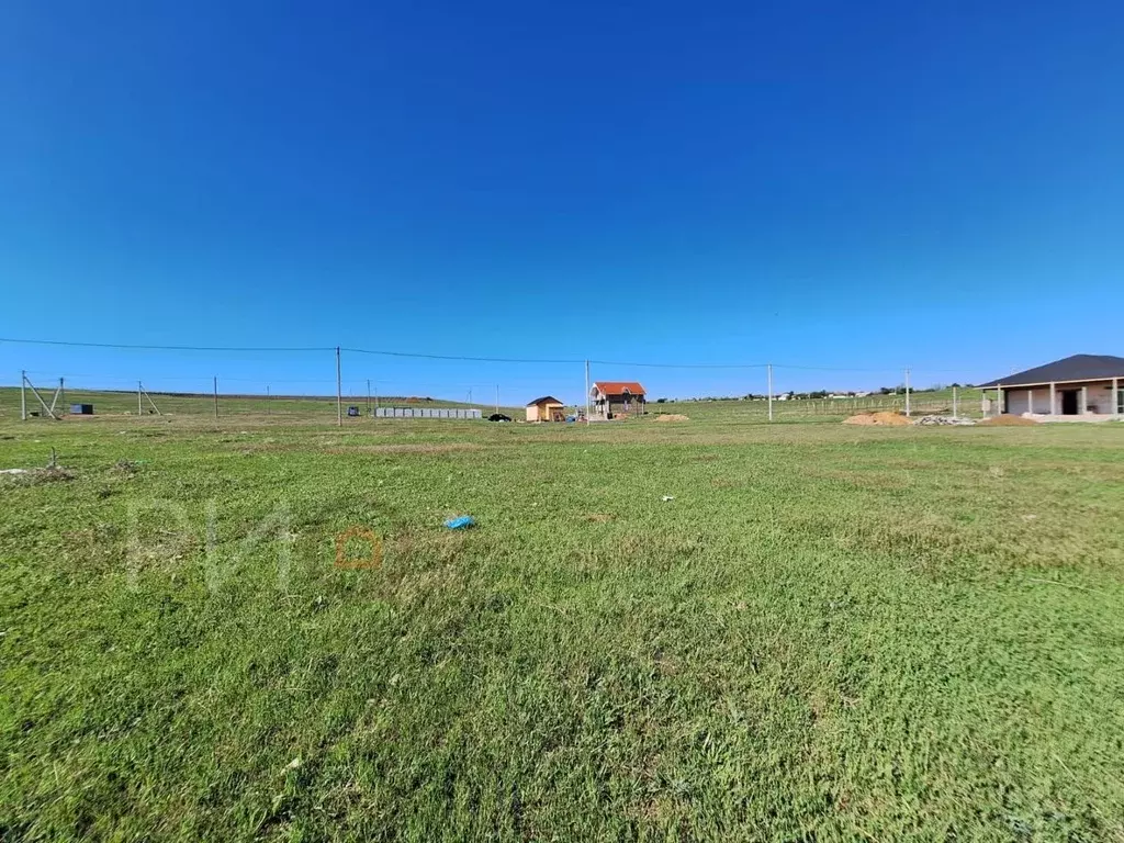 Участок в Севастополь с. Осипенко, ул. Ветеранов (4.0 сот.) - Фото 1