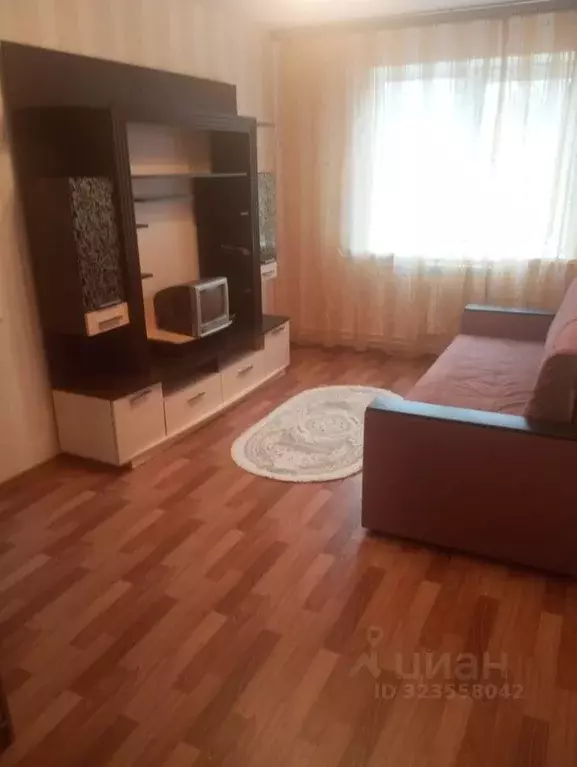 1-к кв. Белгородская область, Губкин ул. Петра Великого, 24 (30.0 м) - Фото 2