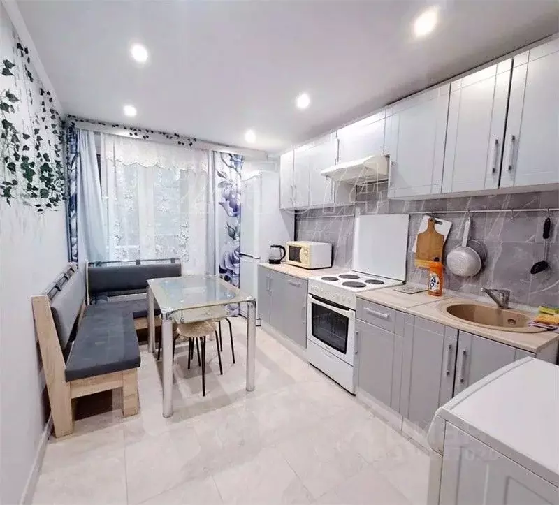2-к кв. Москва ул. Генерала Белова, 53К1 (56.0 м) - Фото 1