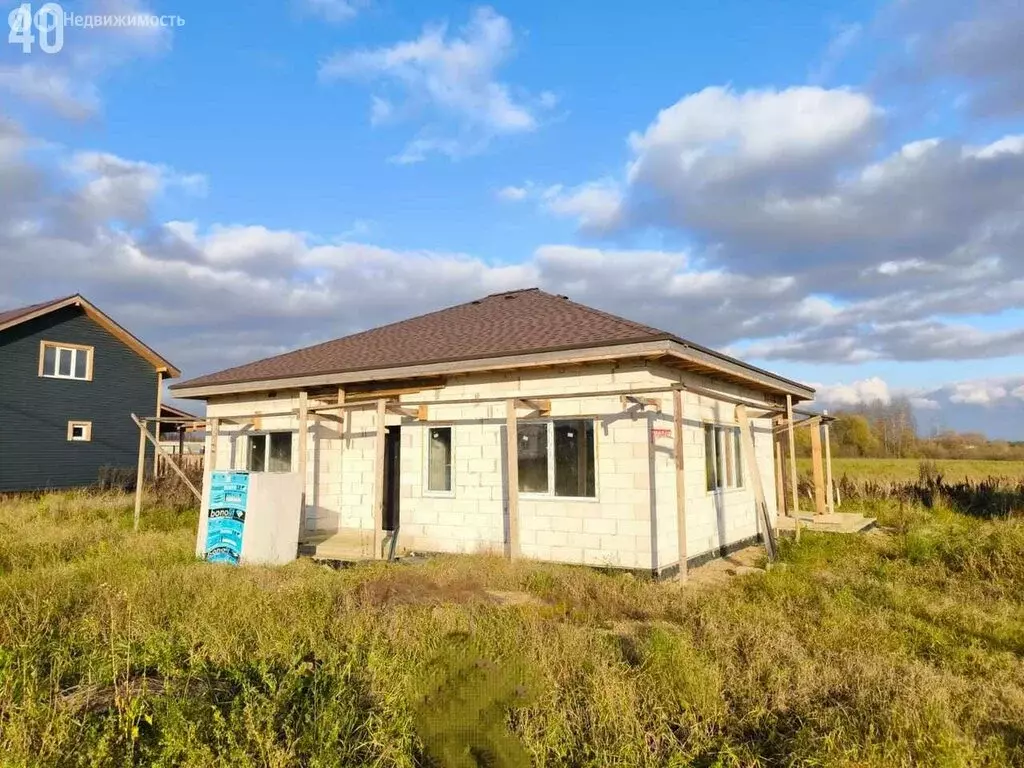 Дом в Калужская область, сельское поселение Совхоз Боровский, ... - Фото 0